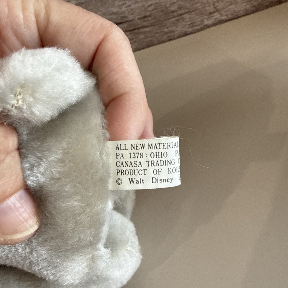 VTG WALT DISNEY PRODUCTIONS 8" DUMBO Stuffed Animal Plush Toy Made In Korea - Picture 6 of 7